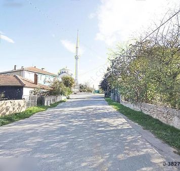 Garden Gayrimenkul'den Köy İçi Köşe Konumlu İmarlı Arsa