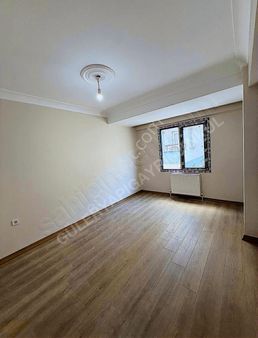 Başakşehir Altınşehir De Satılık Ara Kat Merkezi Konum