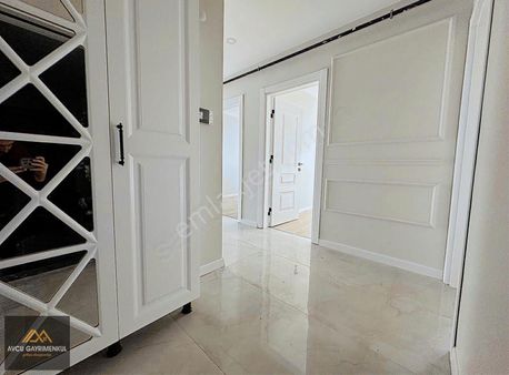 Zafer Mahallesinde 3+1 135m2 Arakat Lüks Sıfır Satılık Daire !