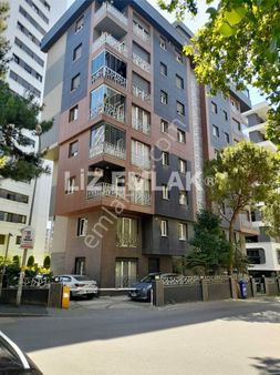 Kalamış Marinaya Yakın 2016 Yapımı Binada Balkonlu 100 M2 3+1