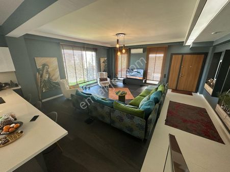 Aşağı Söğütönünde 4+1+kapalı Veranda+ Kapatılabilir Geniş Teraslı Satılık Villa