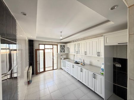 Med Life Gayrımenkulden 3 + 1 Satılık Daıre