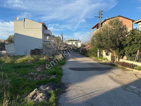 Karaburun Mordoğan'da En Merkezi Konumda Satılık Arsa