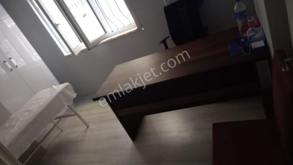 Devlet Has.karşısı Depozitosuz 85 M² Mobilyalı Ve Beyaz Eşyalı Kiralık İşyeri