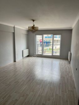 Moda Gayrimenkulden Fırsat! Hayalinizdeki Ev Sizi Bekliyor! 3+1, 135 M², Sıfır Ayarında