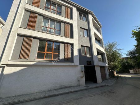 Yzg'den Sıfır Ayarında 3+1 Özel Garajlı Hobi Bahçeli Fırsat Satılık Daire