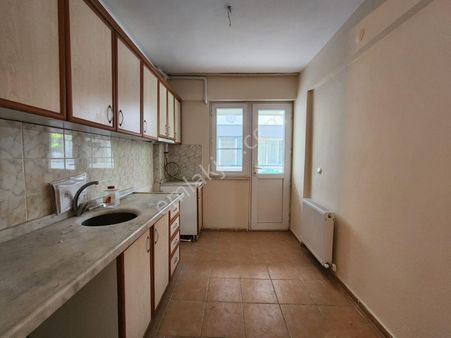 Sadece Kumsaldan Altınkumda Ayrı Mutfaklı Doğalgazlı_3+1_daire