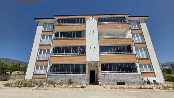 Vadi Emlak'tan Güneşli Mahallesinde Satılık 3+1 Daire