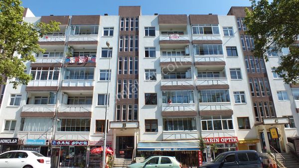 İnönü Mah. Satılık 5. Kat 2+1 Daire Ve 14 Dükkanda 40/1 Hisse