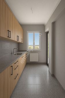 Susuzda Bağımsız Mutfaklı Sıfır Bulvar Yanı 2+1 Daire