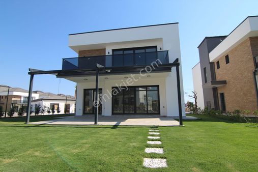 Didim Altınkum'da 4+1 Ayrı Mutfak Muhteşem Yeşilkent Konakları