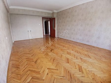 Turyap'tan Güçlükaya'da Metro Yakını Bağımsız Katta 105 M² 3+1