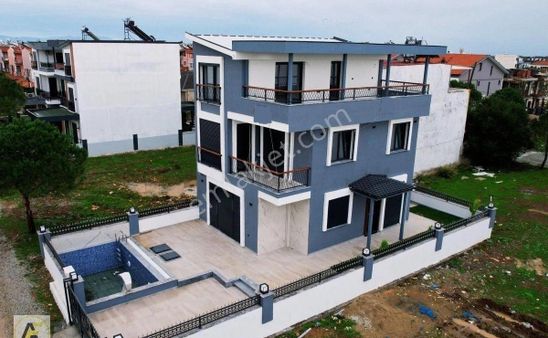 Satılık Lüks Villa Didim Efeler Mahallesi
