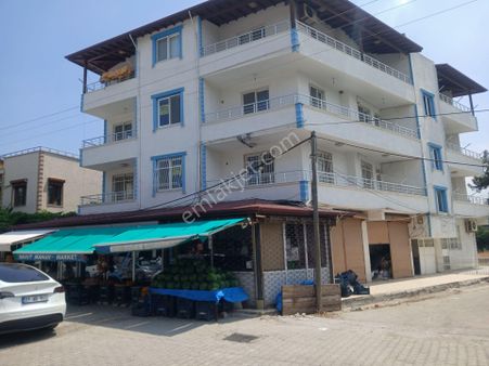 Arsuz Mıntıkası Uluçınar Mahallesinde Gözcüler Yolunda Ana Cadde Üzeri Komple Satılık Bina