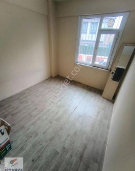 Fatih Kocamustafapaşa Da Satılık Daire Yüksek Giriş 2+1 Doğalgaz Sobalı Kelepir