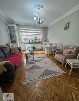 Fatih Fındıkzade Meydana Yakını Satılık 2+1 Daire