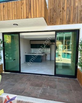 Konaklı’da Acil Satılık 2+1 Bahçe Dublex