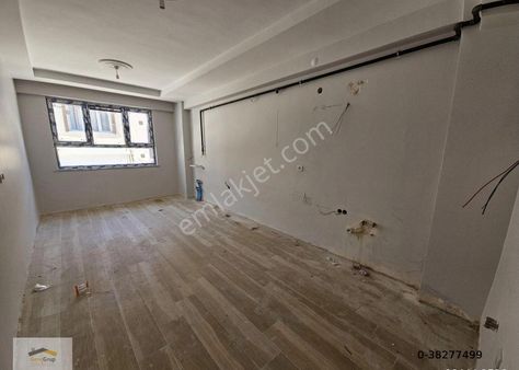 *genç Grup* Büyükdere Mahallesi Yerden Isıtma Balkonlu Geniş 2+0