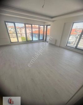 Bahçelide 4+1 Teraslı Dubleks 17 Milyon Tl Cansudan