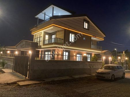 Didim Cumhuriyet Mh Yeşilkent Yolunda Satılık 5+1havuzlu Villa