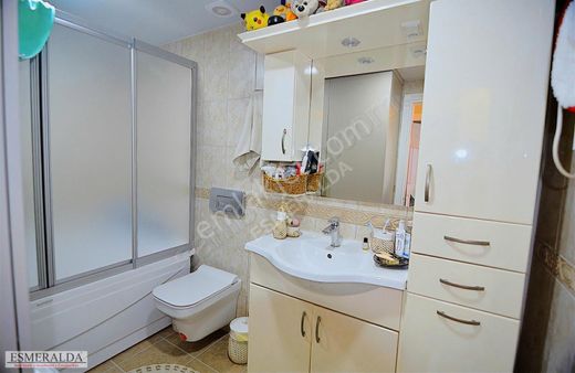Alanya Cikcilli Mahallesi Site İçi Satılık 2+1 Daire