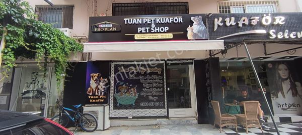 Karşıyaka Merkezde 3 Katlı, Çok Amaçlı Dükkan – Yatırımlık Fırsat!