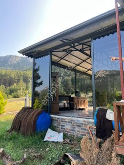 Bahçeli Yazılık Ev