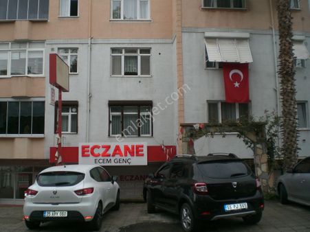 Gölcük Değirmendere Yüzbaşılarda Seckin Bir Site İçinde Daire