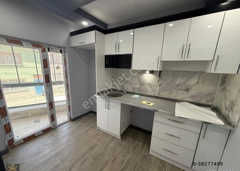 Poyraz Emlak'tan Zafer Mahallesinde 2+0 60 M² Satılık Daire