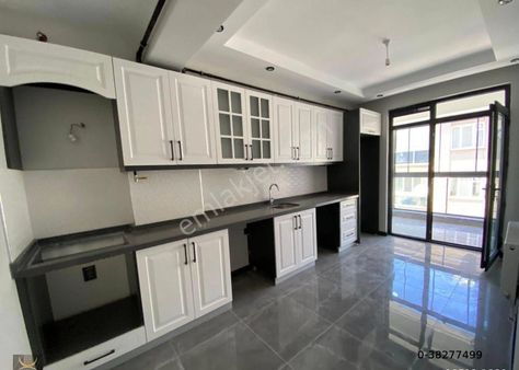 Poyraz Emlak'tan Kurtuluş Mahallesi'nde 2+1 105 M² Daire