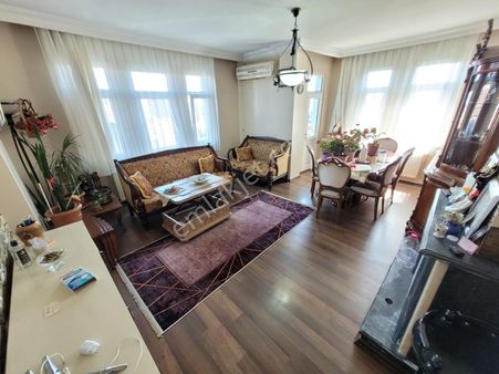 Fevzi Çakmak Mah. Site İçi 3+1 Otoparklı 130m² Satılık Daire