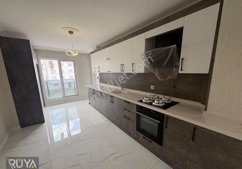 Rüya'dan Menderes Mah 4+1 Ara Kat Sıfır Binada Asansörlü Satılık Daire