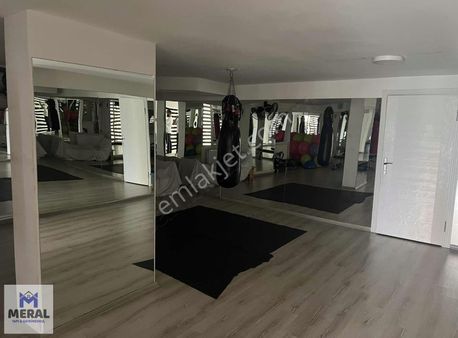 Meral Yapı&gayrimenkulden Muhteşem Lokasyonda Satılık İşyeri