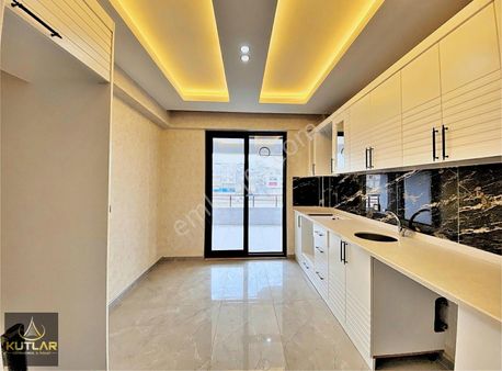 Kutlar'dan Ailenizi Mutlu Eden Bir*2+1*eviniz Olsun..son Daire.!