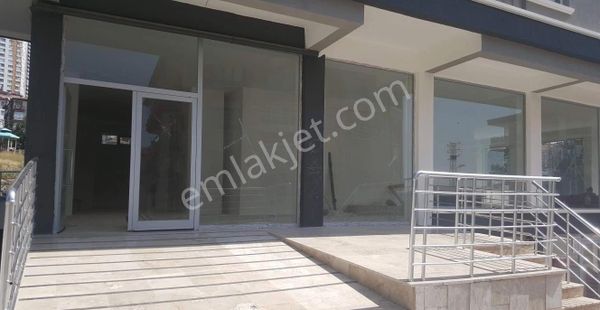 Ankara Mamak Bahçelerüstü'nde Satılık Dükkan/mağaza