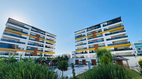 Satılık 3+1 Lüks Daire – Site İçerisinde, Havuzlu, Tüm Olanaklarla Donatılmış