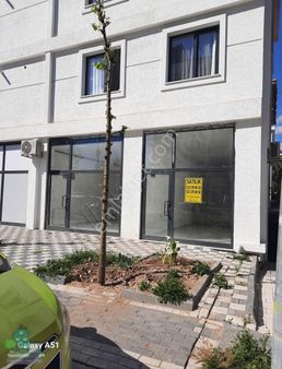 Fatih Mahallesi Muhtarlığı Sokağında Yola Cepheli Satılık Dükkan