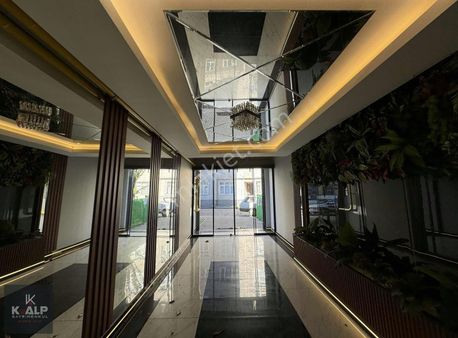 Kalp Satıyor!..iş Merkezi Plazada 80 M2 Ofis.arakatta