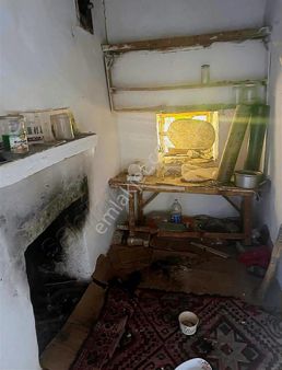 Köy Emlaktan Satılık Müstakil Ev