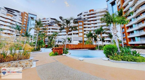 Konyaaltı'nda Denize Sıfır Sun İs Blue Residence Bahçe Dubleksi