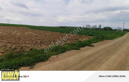 Evrensekide Deniz Tarafında Denize 1.5 Km Mesafede Arsa