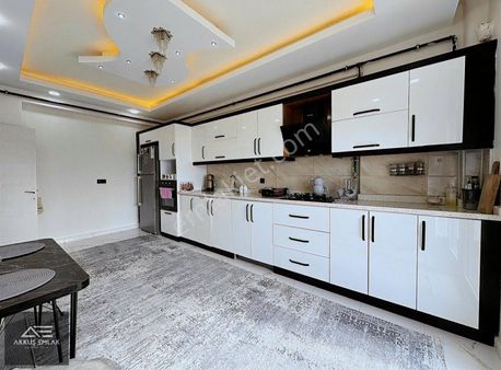 Akkuş Emlak'tan Satılık Lüks 3+1 Daire