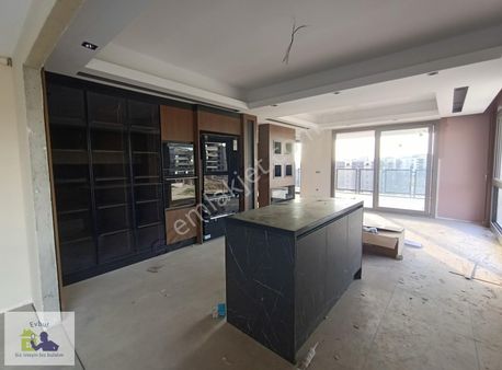 Evbul'dan Tilmerç Marvista Senfonide Satılık 5+1 Köşe Daire