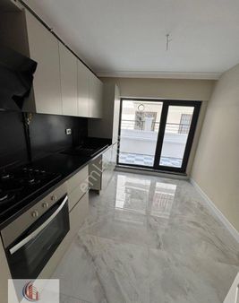 Bahçeli 7.caddeye Yakın 2+1 Giriş Yeni Bina Teraslı 9 Milyon Tl Cansudan