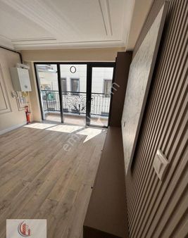 Bahçelide 1+1 2.katta Yeni Bina 7 Milyon Tl Cansudan