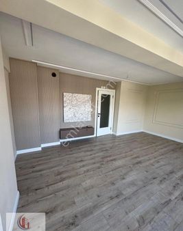 Bahçelide 2+ Köşe Dubles Yeni Bina Teraslı 13 Milyon Tl Cansudan