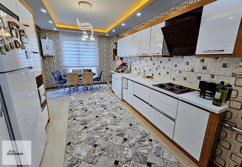 Güler Emlak'dan Giyinme Odası Çift Banyo Teras Balkon 4+1
