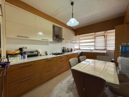 Ayvalı Gazze Caddesinde Antares Avm Yakını 5+1 Satılık Dubleks