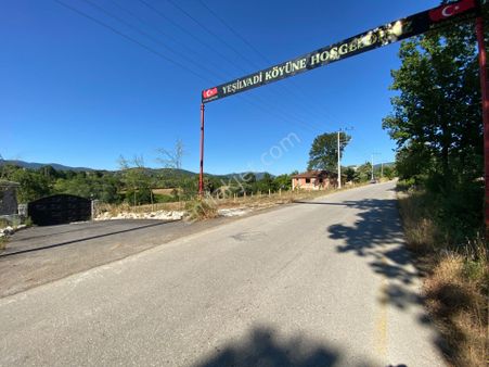 Hendek Yeşilvadi'de Asfalt Yola Cephe İmarlı Arsa