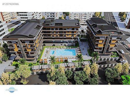 Konyaaltında 2+1 Doğa Manzaralı Kapalı Otopark 7/24 Güvenlik Lüx